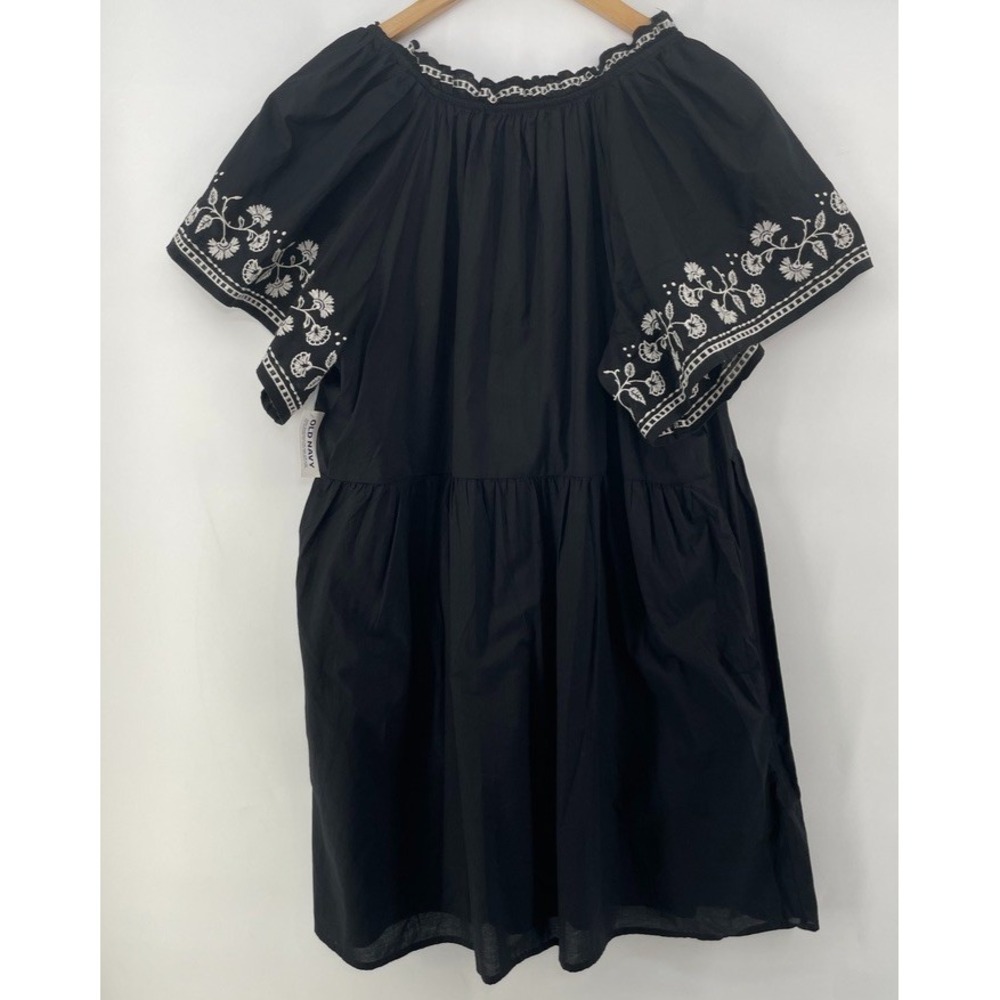 Old Navy Women L Black Embroidered Floral Mini Swing Dress Boho Peasant Festival - Picture 3 of 11